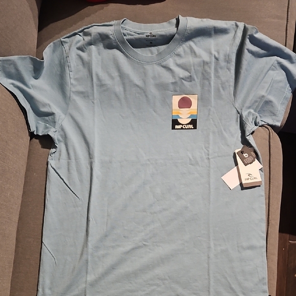 Rip Curl Men's Medium T Shirt NWT - Picture 1 of 7